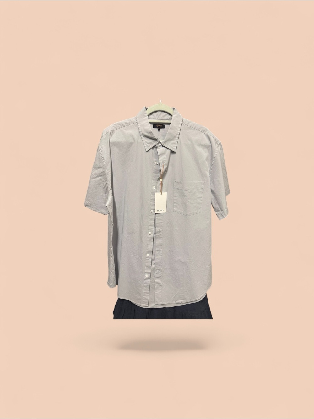 Quince Short Sleeve Button-Down Shirt in Light Gray